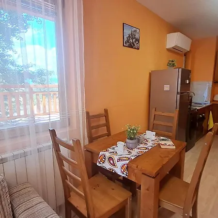 Daire Forest Haven Retreat In